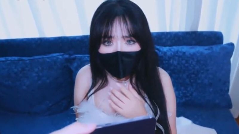 2914-亦可姐姐-顶级美女老师COS教学素材合集[14V42P-9.5G] - 全文