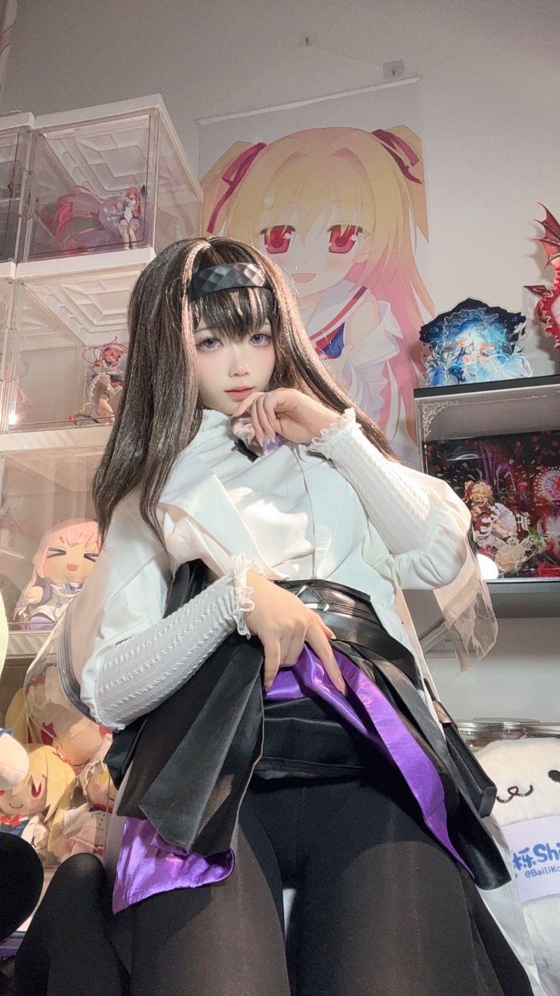 3069-白栎Shirly-B站博主COS写真作品合集[62套-237.6GB] - 全文